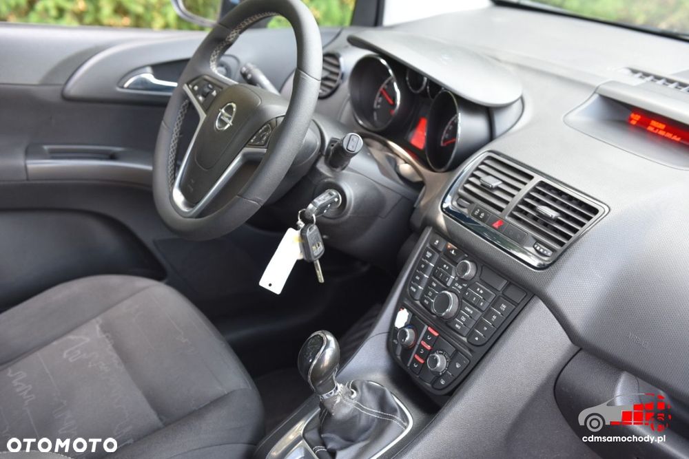 Opel Meriva - 22