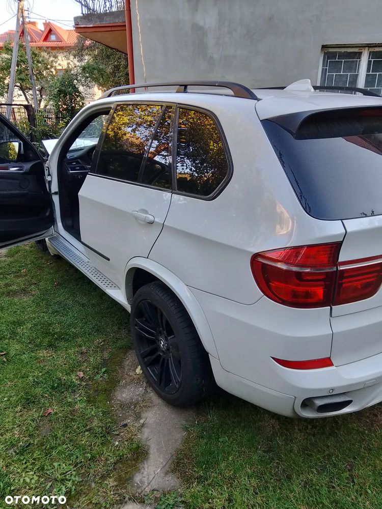 BMW X5 xDrive50i - 12