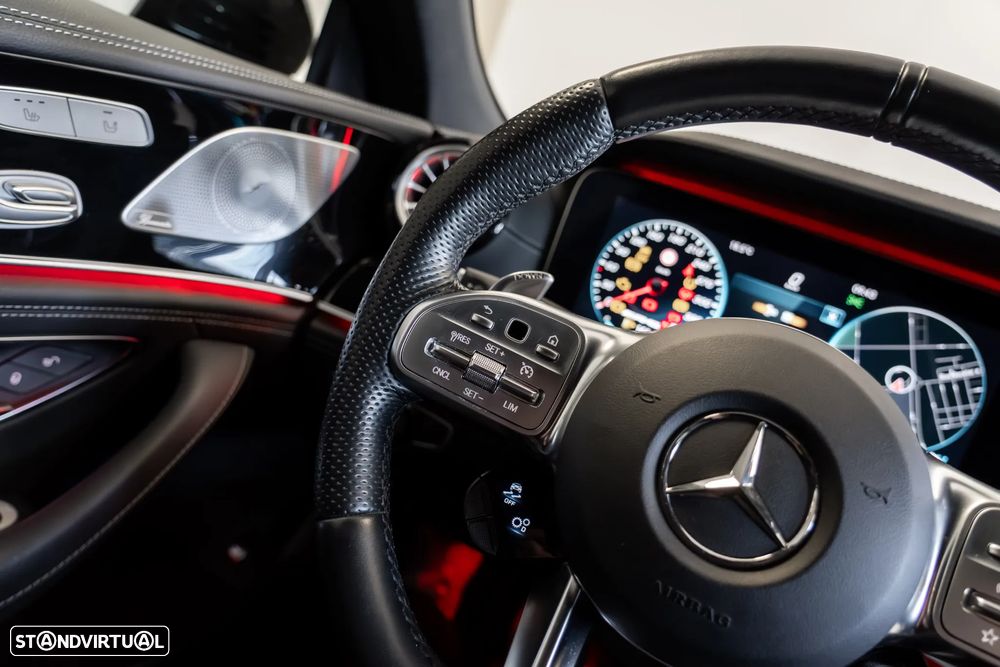 Mercedes-Benz AMG GT 63 4MATIC+ - 12