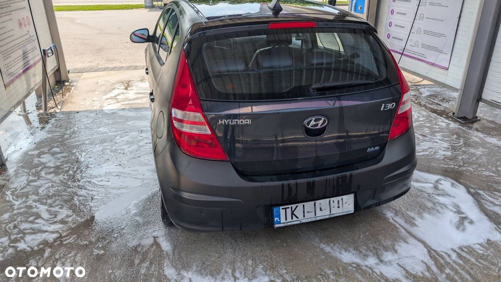 Hyundai i30 1.6 blue Comfort - 4