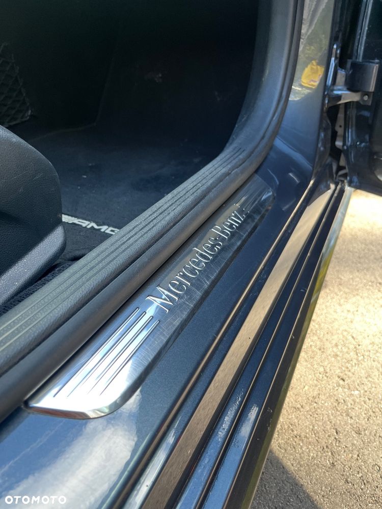 Mercedes-Benz Klasa C 300 7G-TRONIC AMG Line - 11