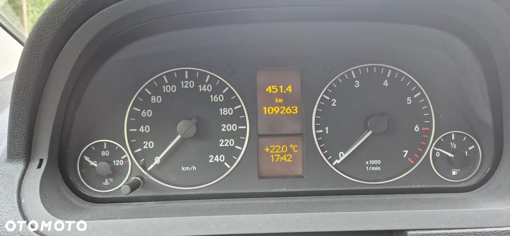 Mercedes-Benz Klasa A 160 Classic BlueEff EU5 - 6