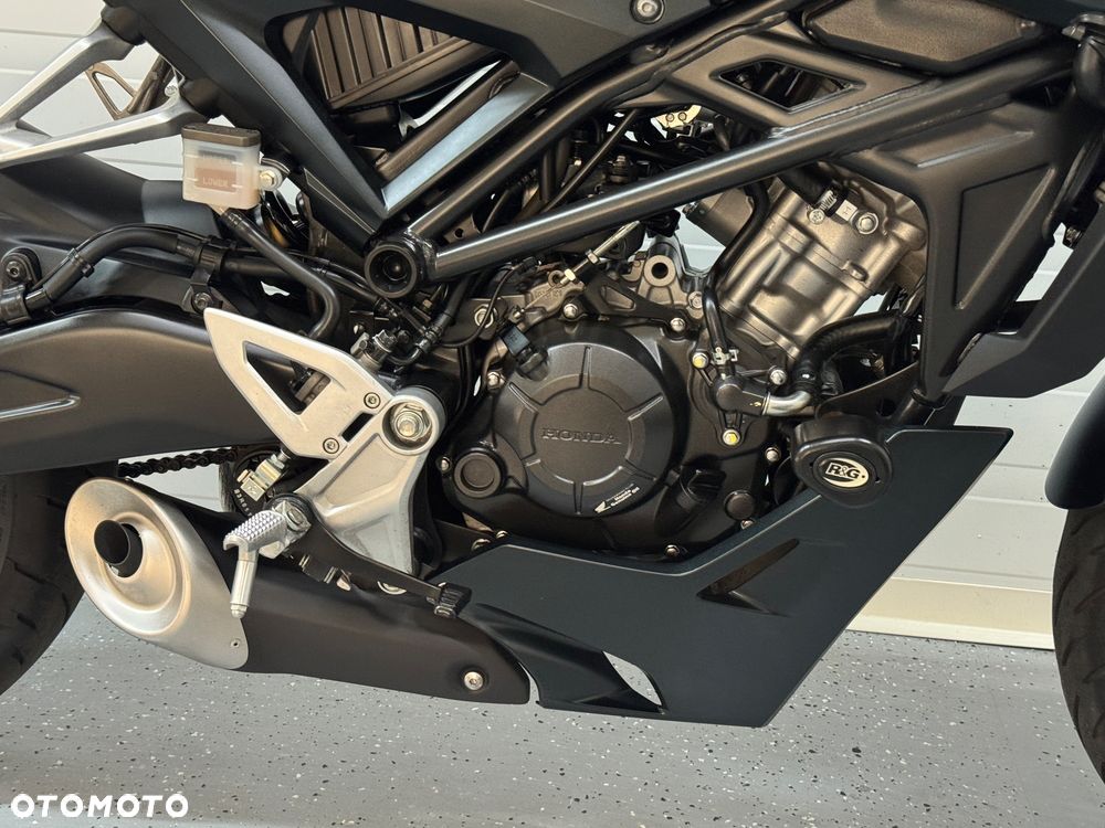 Honda CB - 9