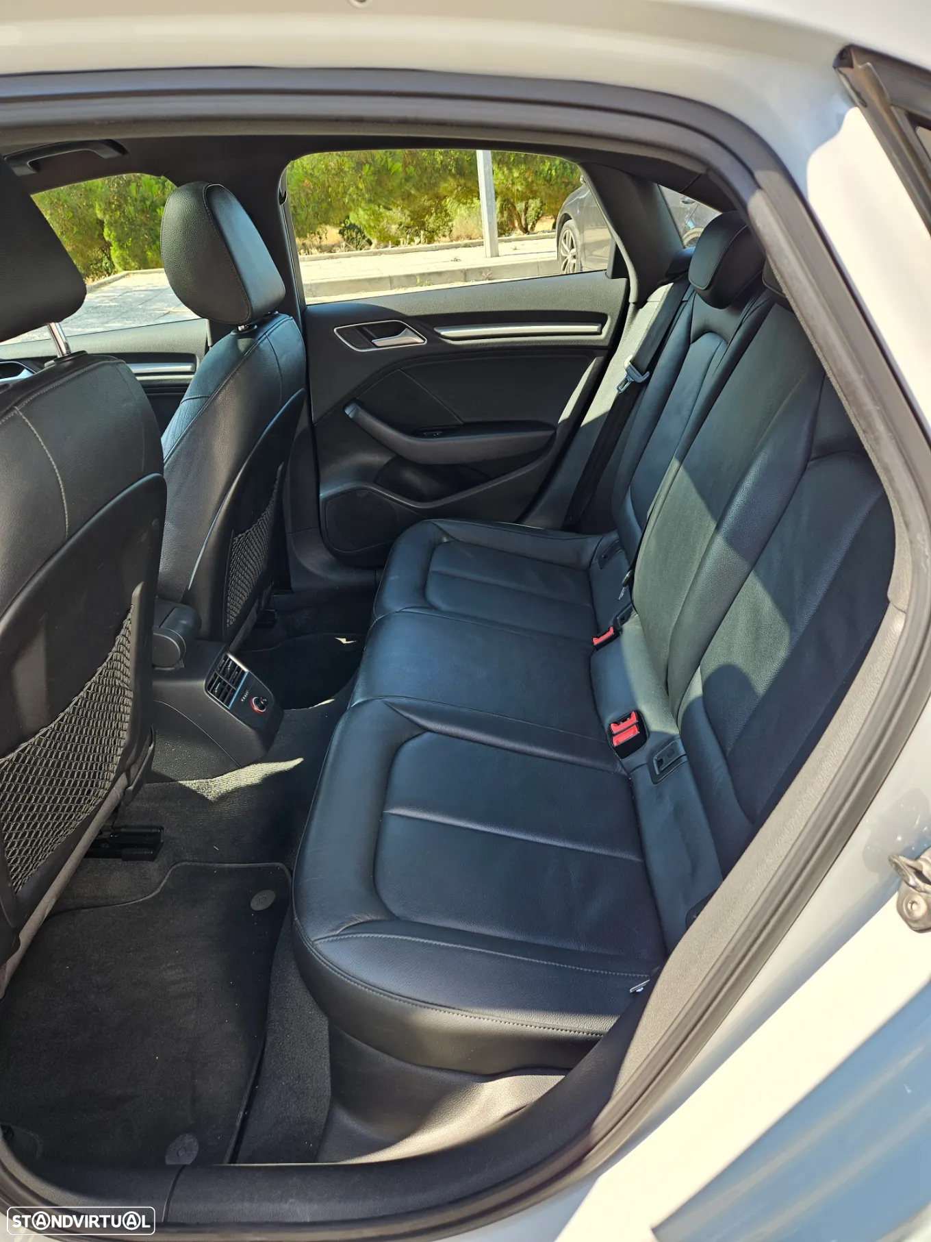 Audi A3 Limousine 1.6 TDI Attraction - 10