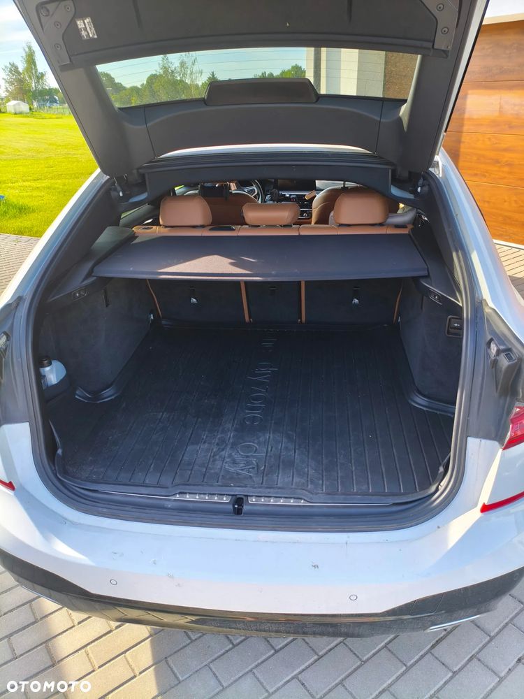 BMW 6GT 630i M Sport - 15