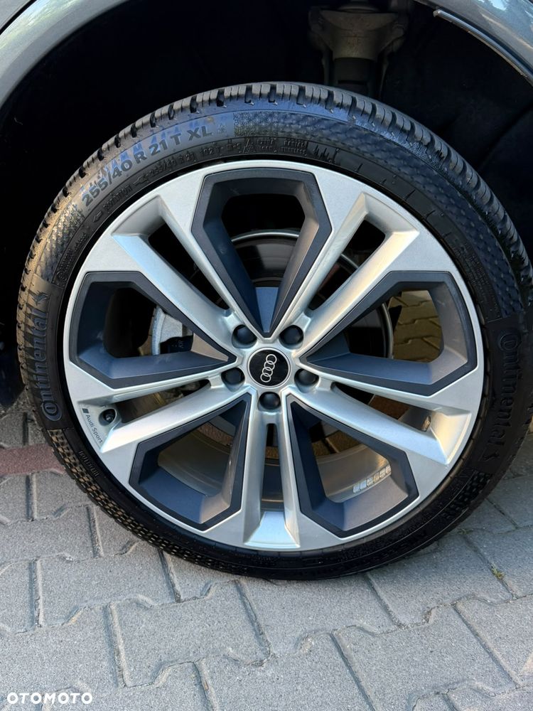 Audi Q5 45 TFSI quattro S tronic S line business - 27