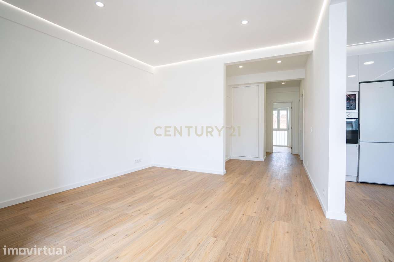 Apartamento Renovado de Luxo em Queijas, Oeiras - Grande imagem: 5/20