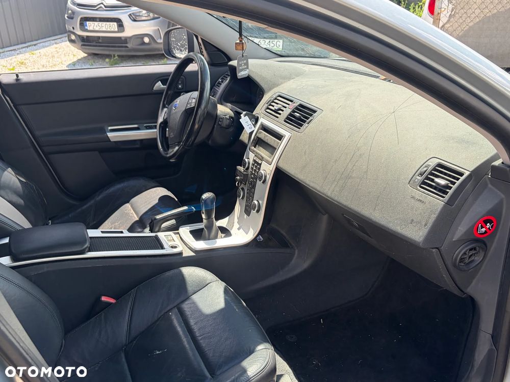 Volvo V50 1.6D - 23