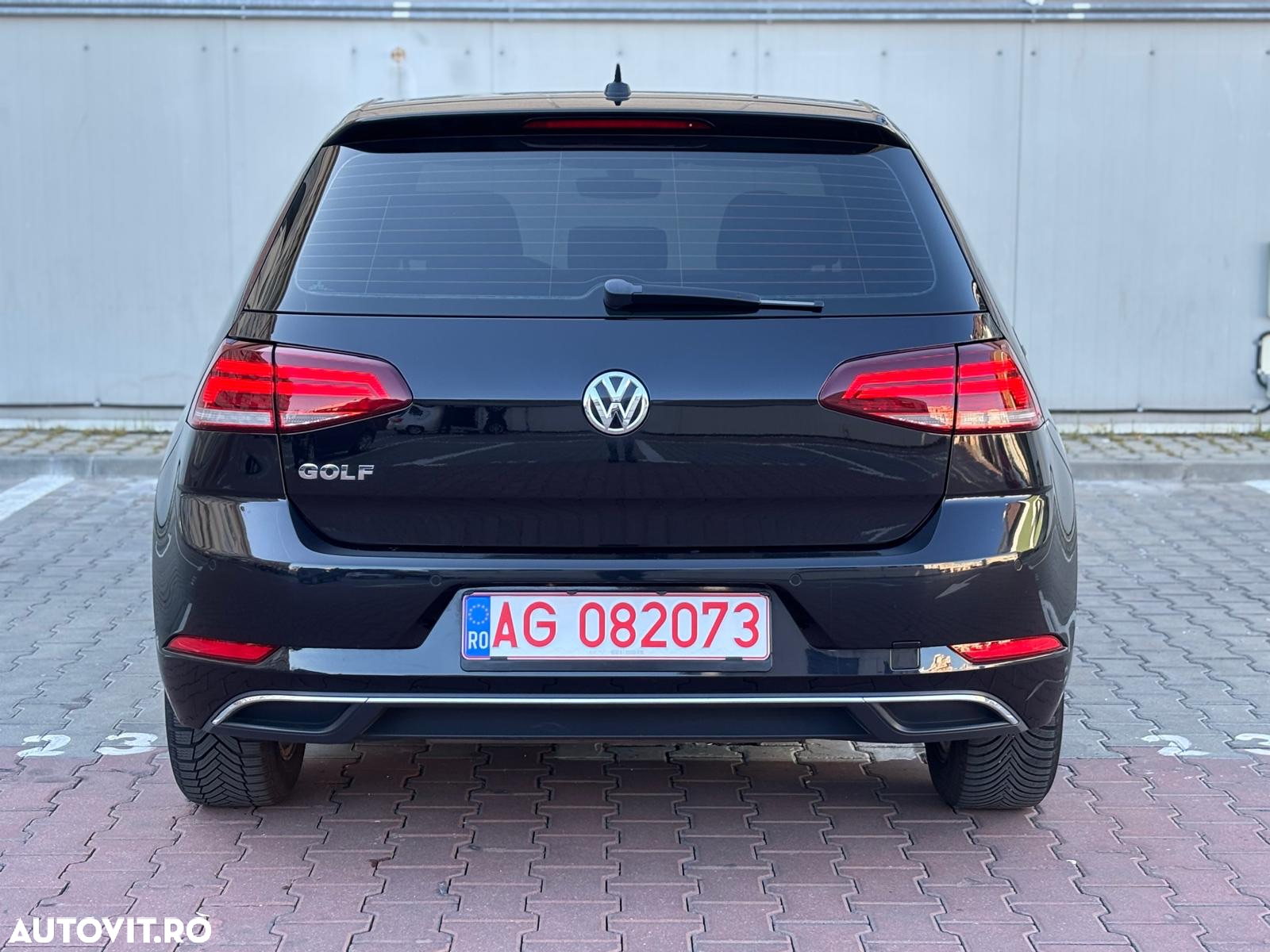 Volkswagen Golf 1.0 TSI BlueMotion DSG Comfortline - 14