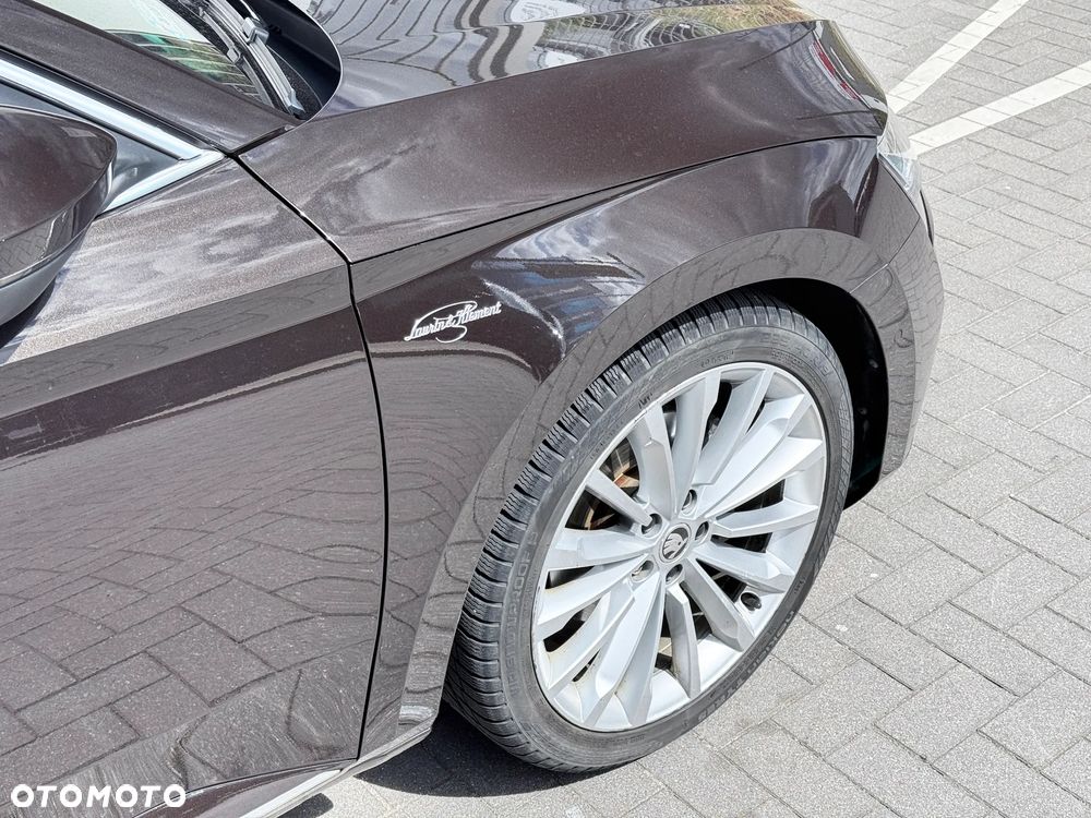 Skoda Superb 2.0 TSI L&K DSG - 8