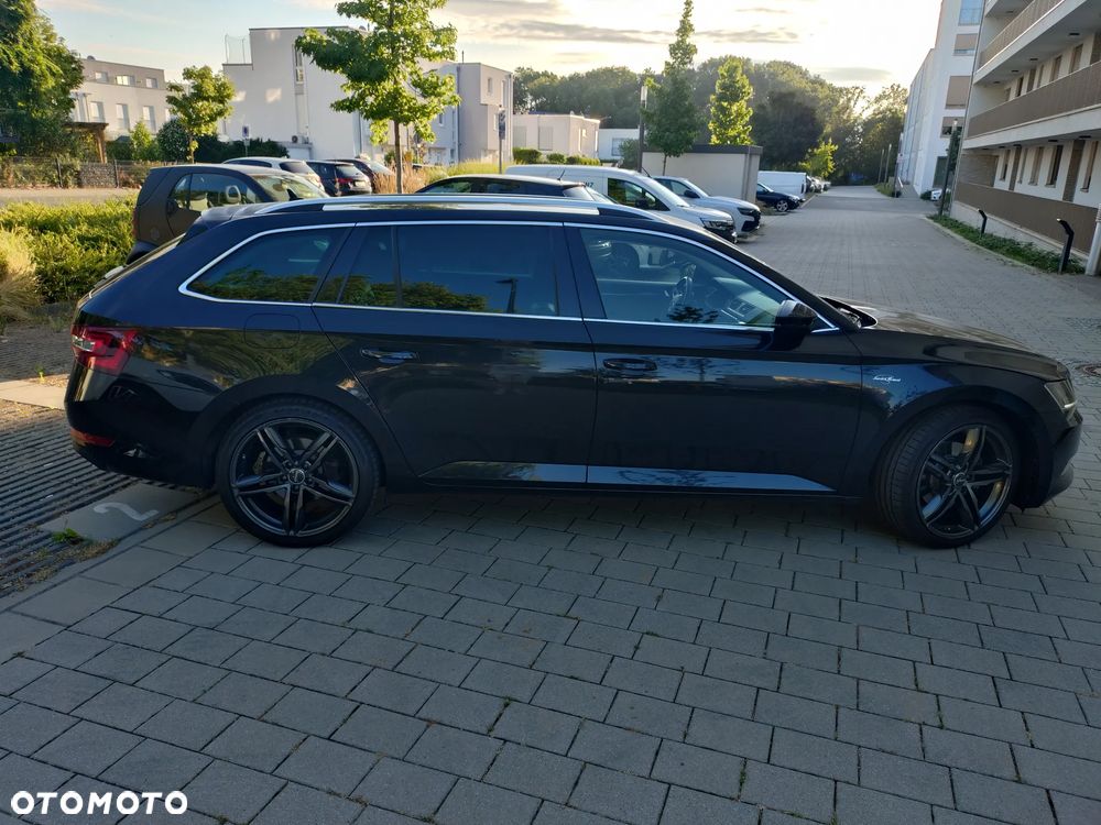 Skoda Superb 2.0 TDI L&K DSG - 3