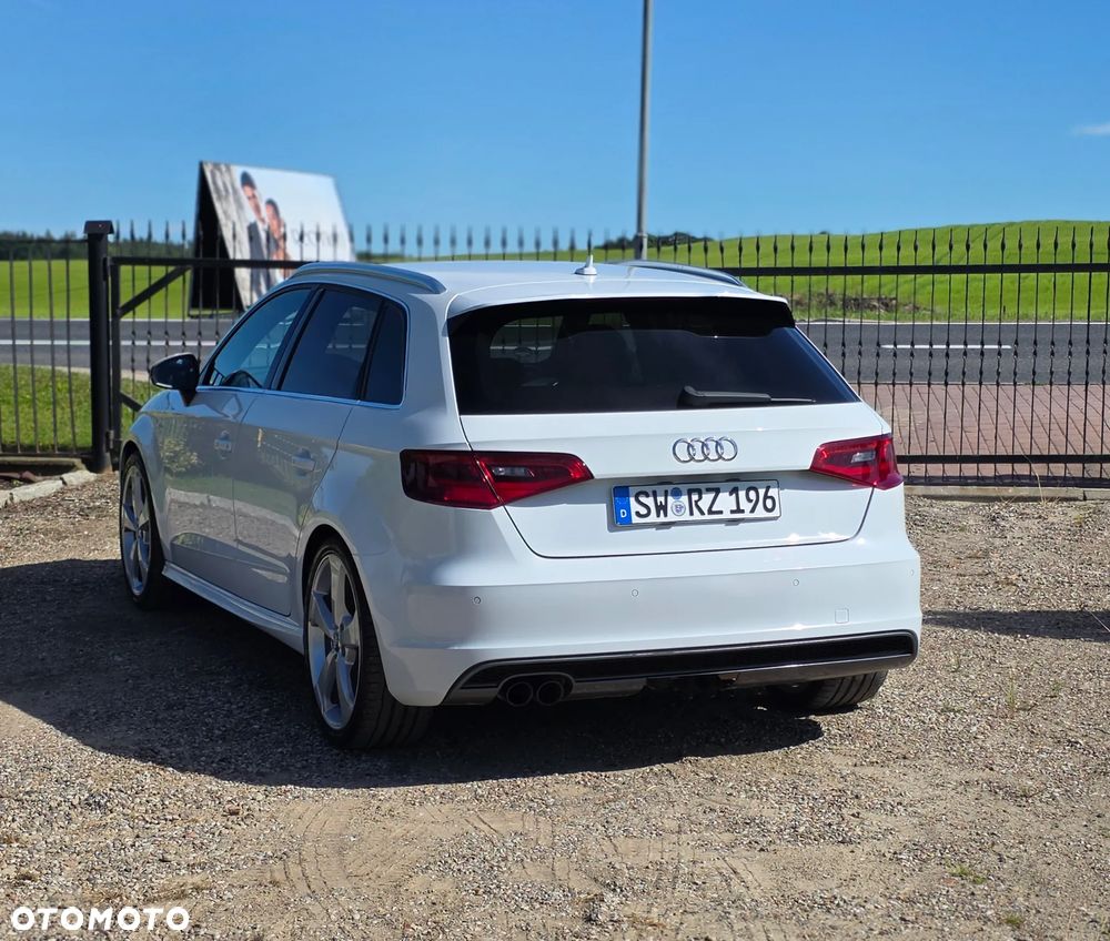 Audi A3 Sportback 2.0 TDI S line Sportpaket - 10