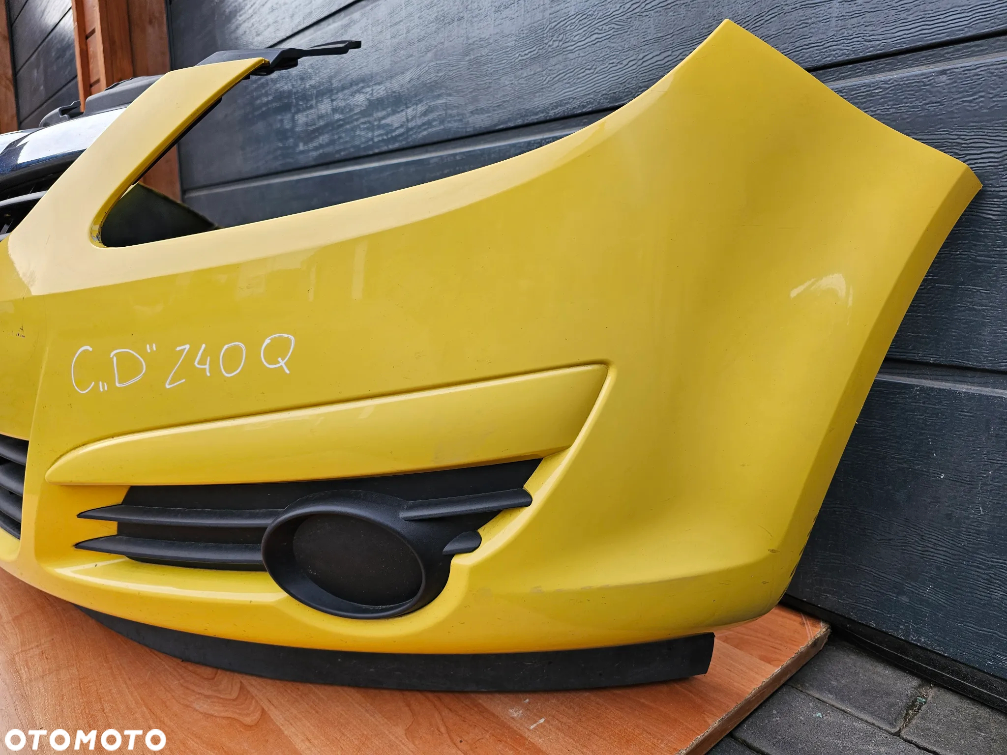 ZDERZAK PRZÓD PRZEDNI OPEL CORSA D Z40Q ATRAPA EUROPEJSKA PRZED LIFT - 2