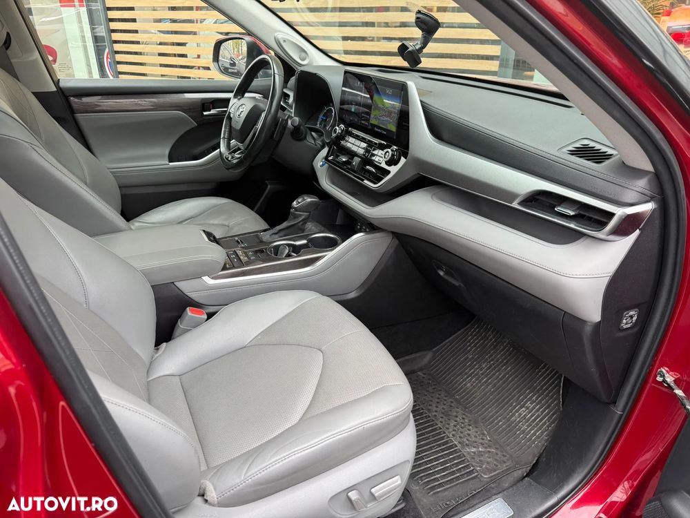 Toyota Highlander 2.5 L Dynamic Force 248CP Luxury Pearly - 11