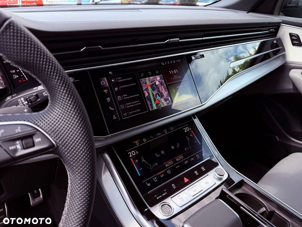 Audi Q8 - 25