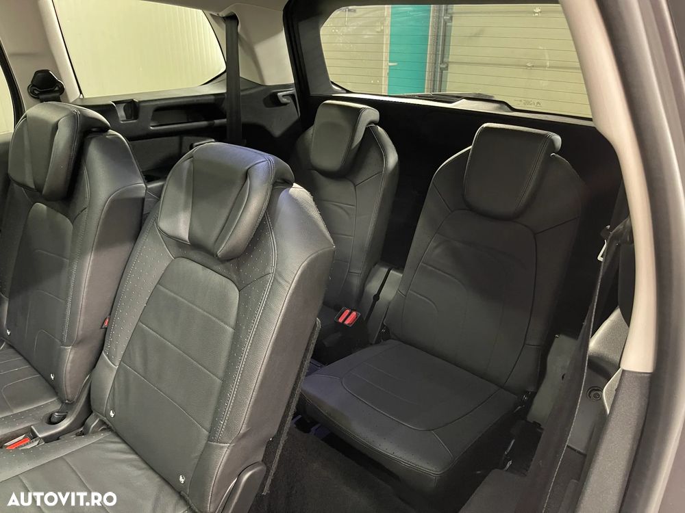 Citroën C4 Grand Space Tourer Spacetourer PureTech 180 Stop&Start EAT8 SHINE - 14