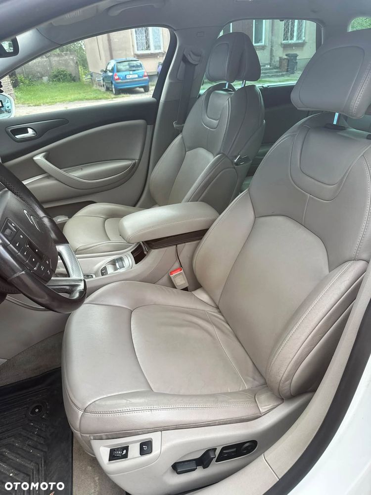 Citroen C5 2012 photo 5