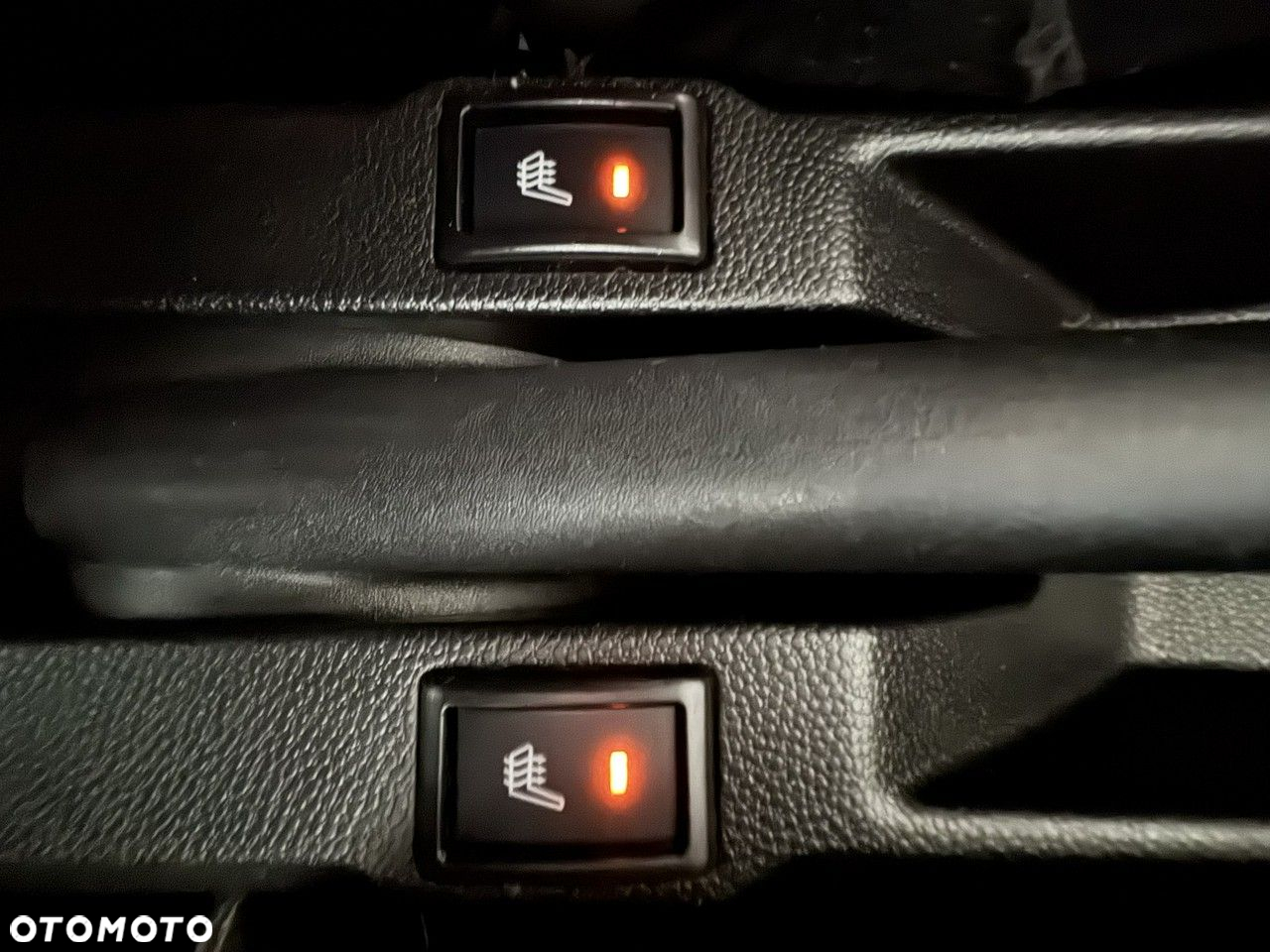 Suzuki Ignis - 23
