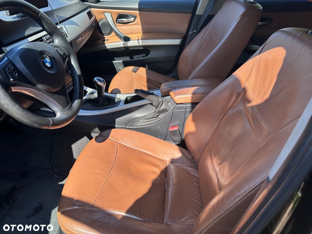 BMW Seria 3 320d DPF - 3