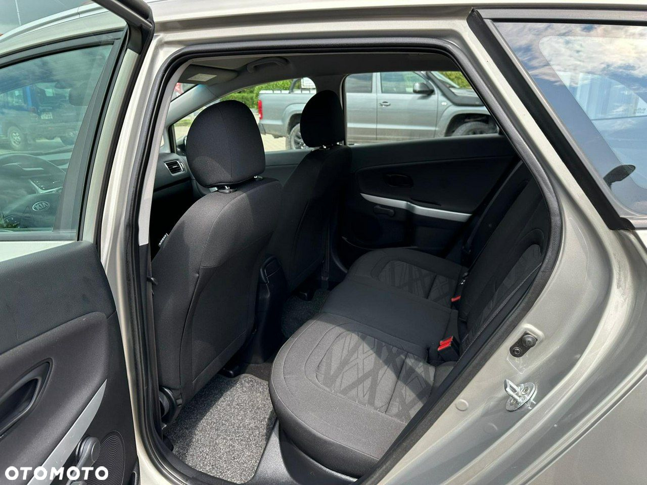 Kia Ceed - 21