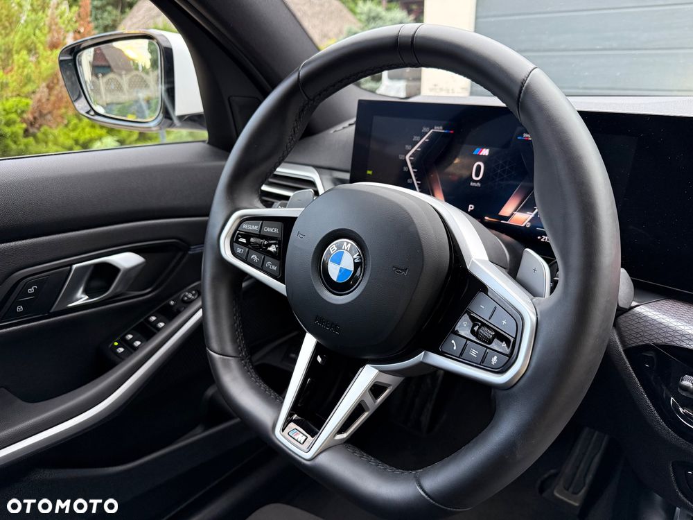 BMW Seria 3 - 38