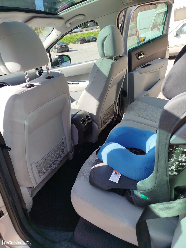 Peugeot 3008 1.6 e-HDi Allure 2-Tronic - 13