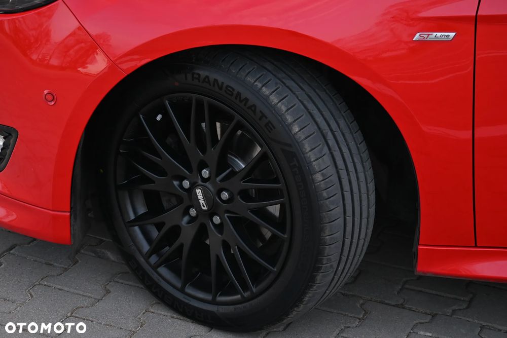 Ford Focus 1.5 EcoBoost STart-Stopp-System ST-LINE X - 22