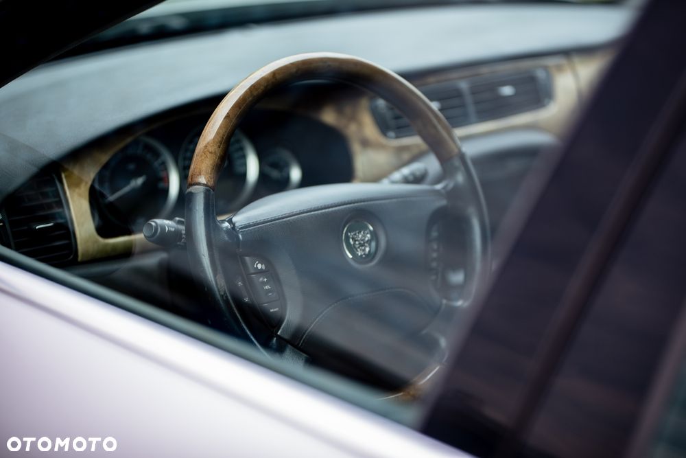 Jaguar S-Type 2.7 V6 D Executive - 13