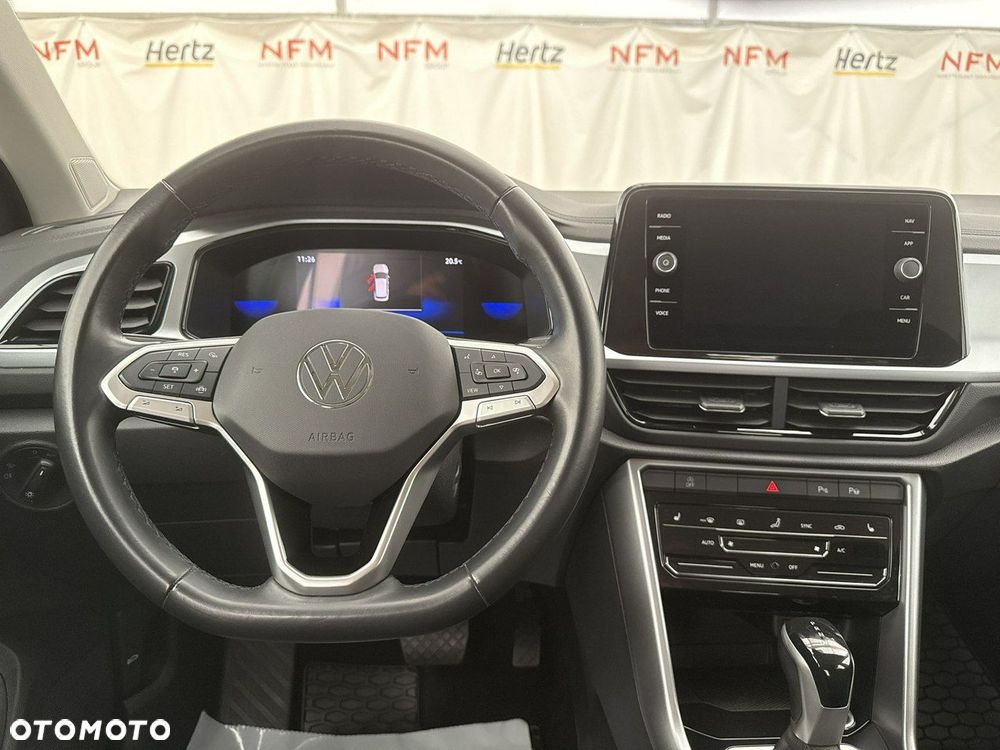 Volkswagen T-Roc - 15
