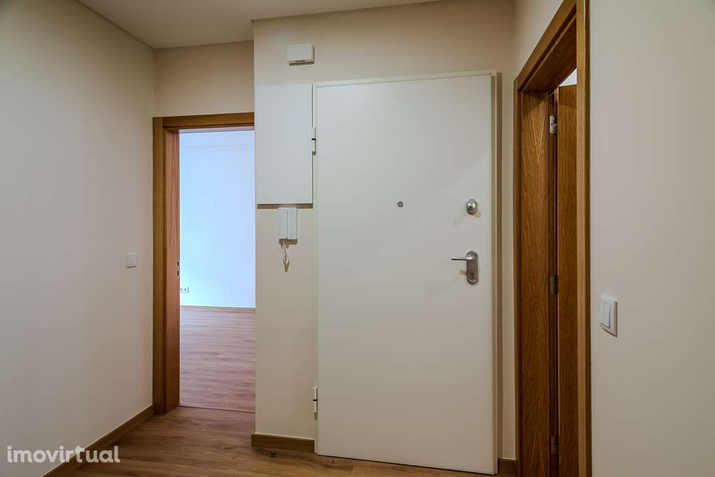 Apartamento para habitação T3 - Grande imagem: 3/24