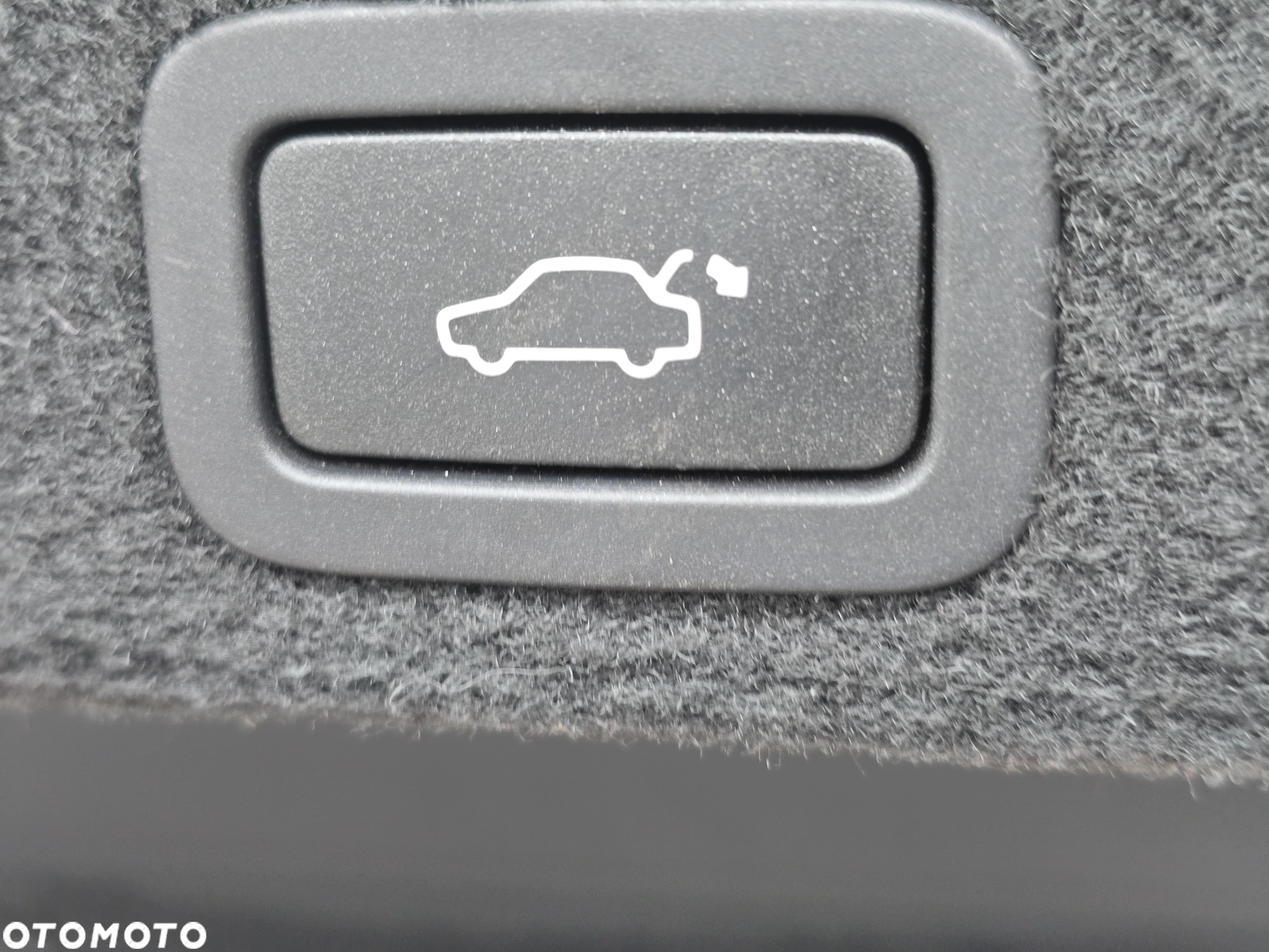 Volvo XC 60 D3 Geartronic Momentum - 19