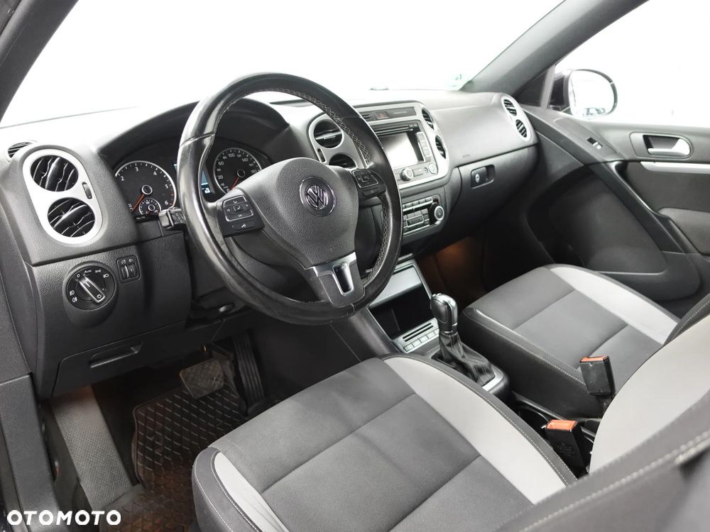 Volkswagen Tiguan 2.0 TDI DPF 4Motion BlueMotion Technology DSG Life - 17