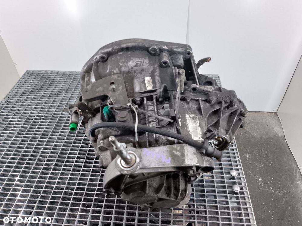 SKRZYNIA BIEGÓW MANUALNA RENAULT LAGUNA II LIFT PK6382 1.9 DCI - 6