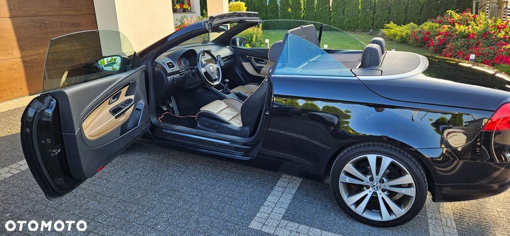 Volkswagen Eos - 12