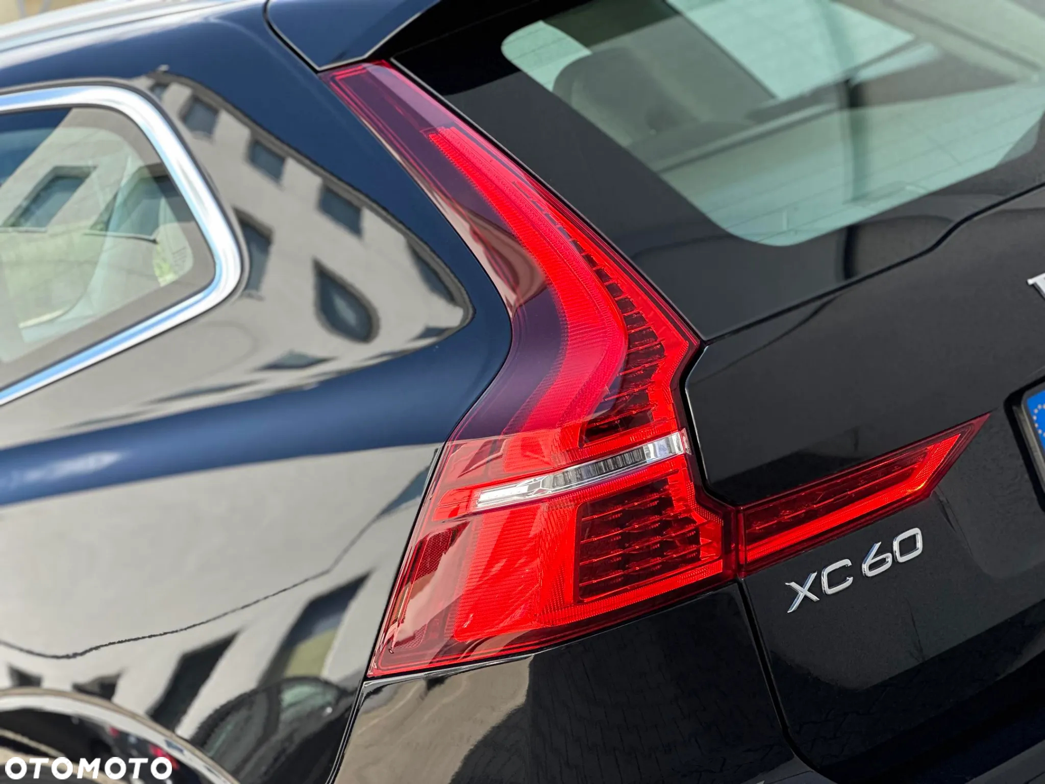 Volvo XC 60 B4 D AWD Inscription - 21