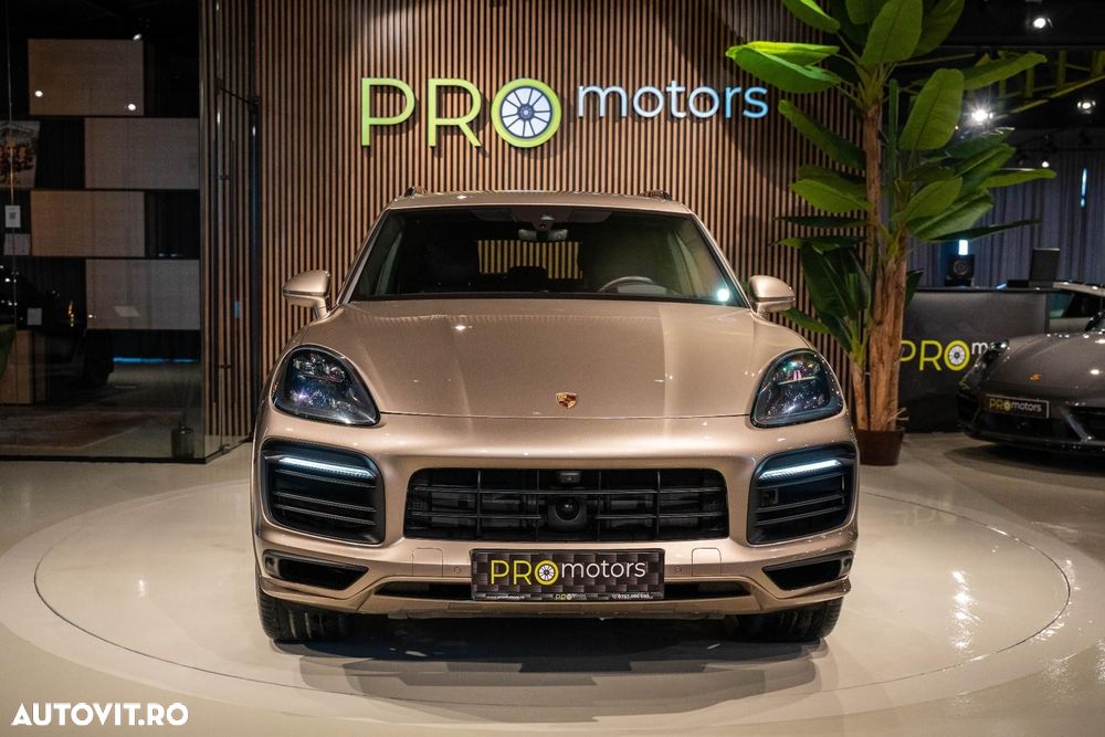 Porsche Cayenne Standard - 7
