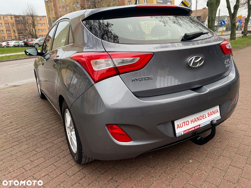 Hyundai i30 blue 1.6 GDI Trend - 26