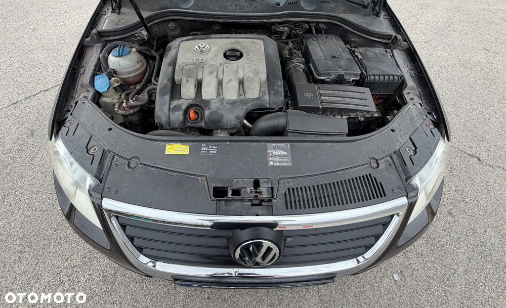 Volkswagen Passat 2.0 TDI DSG Comfortline - 8