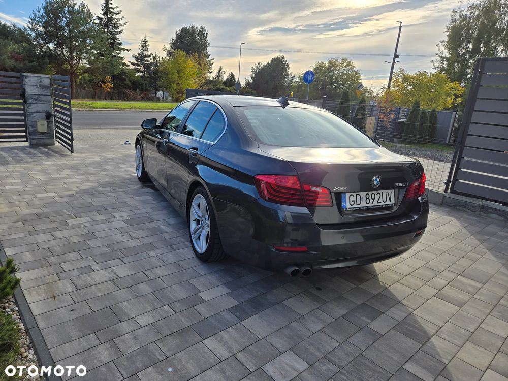 BMW Seria 5 528i xDrive - 3