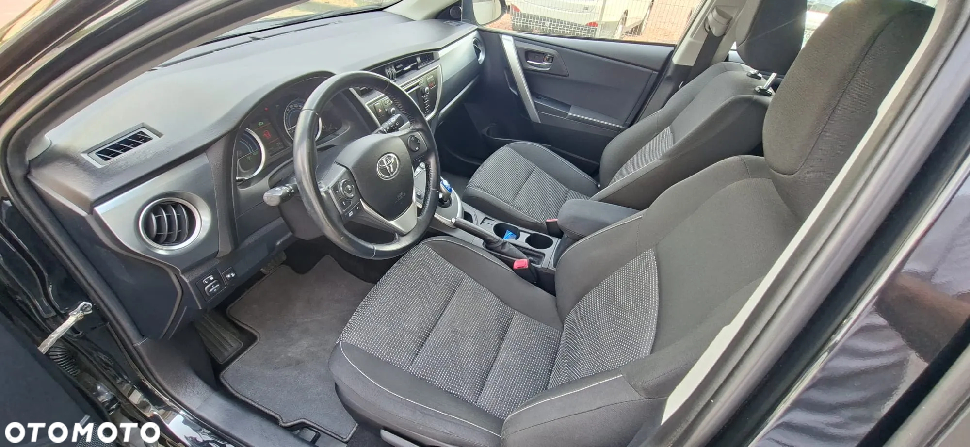 Toyota Auris 1.8 VVT-i Hybrid Automatik Comfort - 6