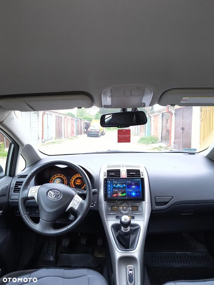 Toyota Auris - 9