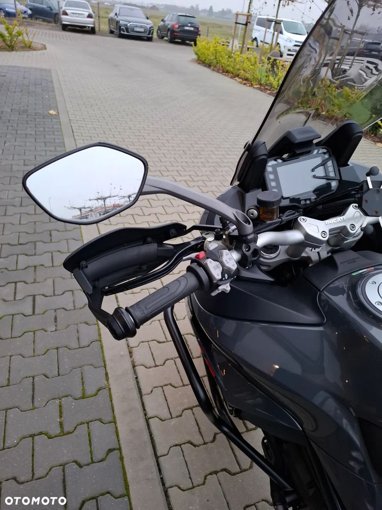 Ducati Multistrada - 12