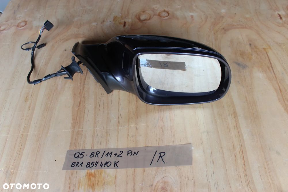 LUSTERKO PRAWE AUDI Q5 8R 11 + 2 PIN 8R1857410K EU 2013