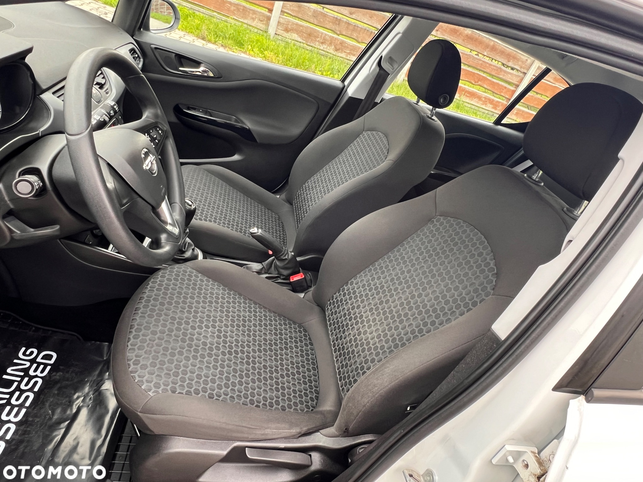 Opel Corsa 1.2 Enjoy - 23