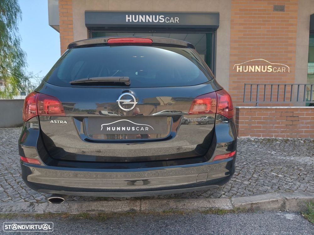 Opel Astra Sports Tourer 1.6 T Cosmo - 23