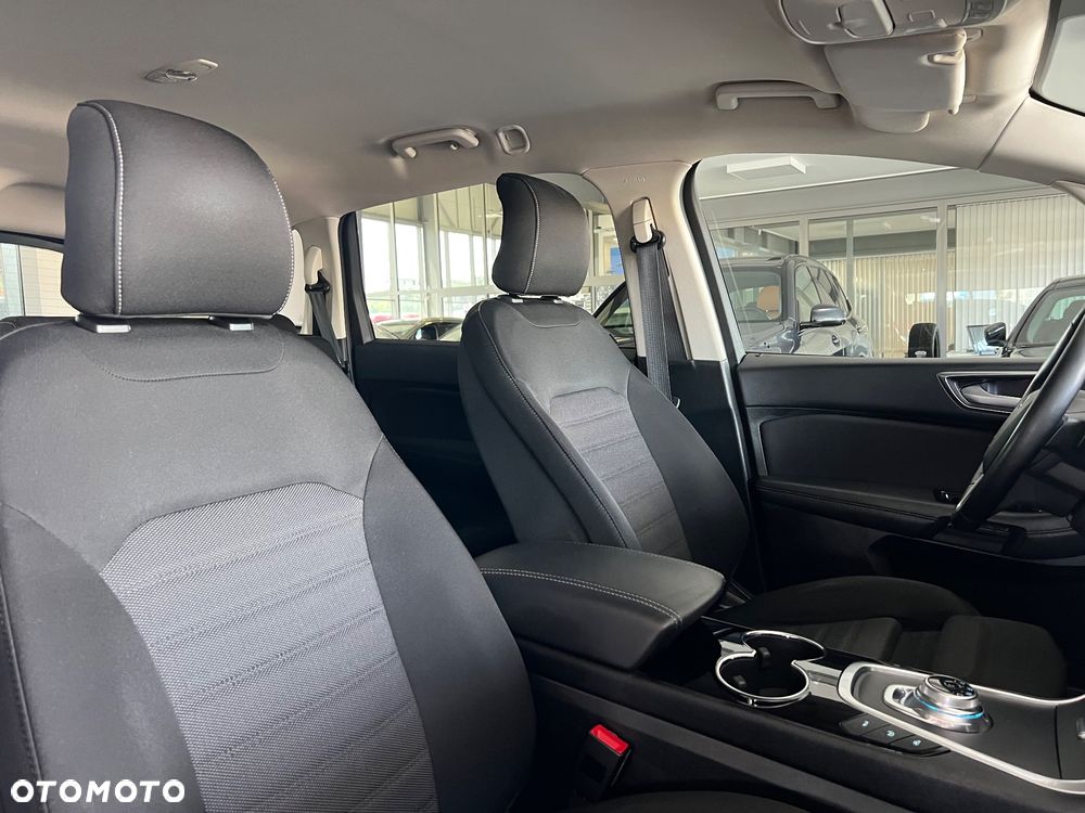 Ford S-Max 2.0 EcoBlue Titanium - 40