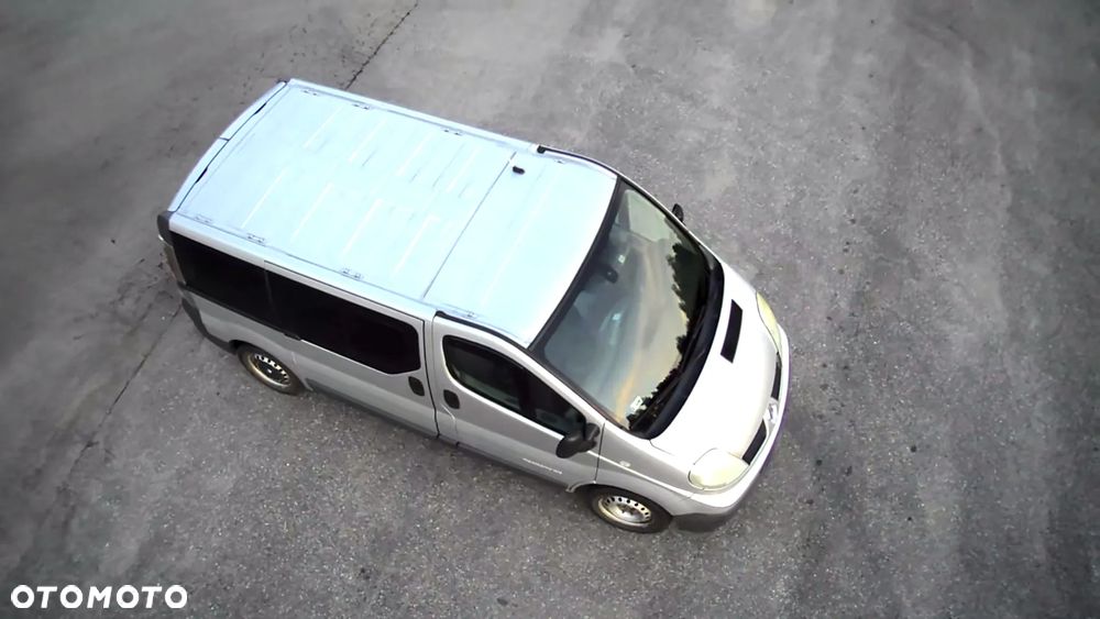 Renault Trafic - 2
