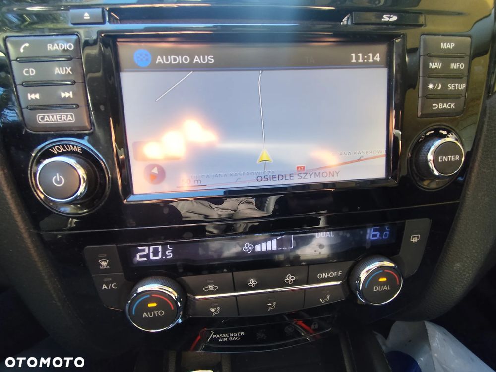 Nissan Qashqai 1.6 dCi Tekna - 17