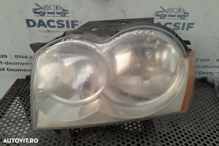 Far stanga 55156673AI Jeep Grand Cherokee WK  [din 2004 pana  2010] SUV 5-usi 3.0 CRD AT 4WD (218 h - 2