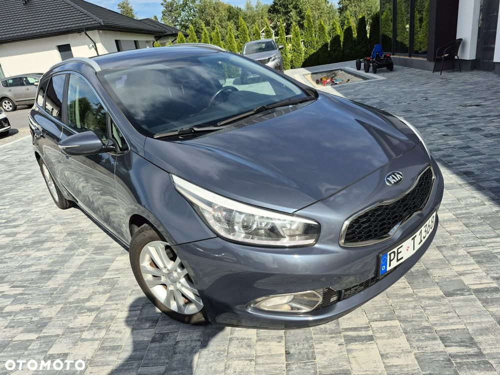 Kia Ceed - 6